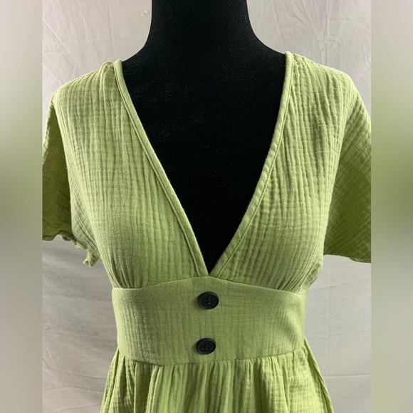 Cotton Plunging Neck Ruffle Hem Dress - Picture 7 of 10